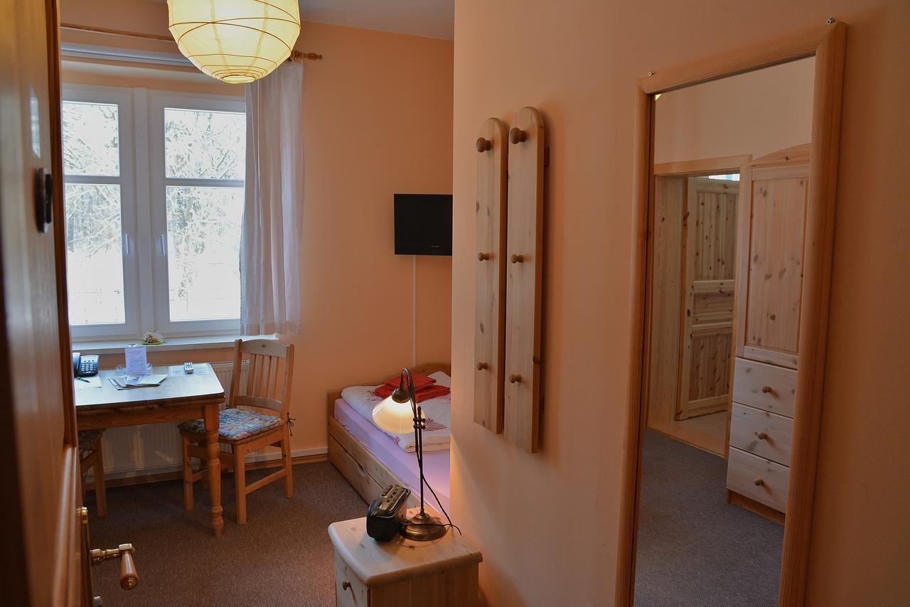 Landgasthof Alter Bahnhof Heyerode 外观 照片