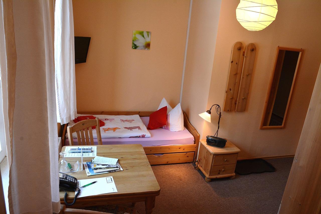Landgasthof Alter Bahnhof Heyerode 外观 照片